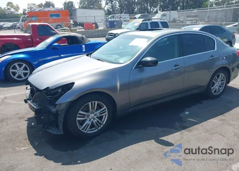 2011 Infiniti G37 Journey z USA, uszkodzony, nr VIN JN1CV6AP1BM503595